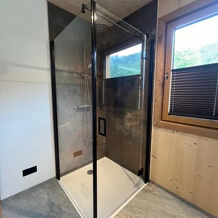 Apartmán Laerchenchalet Am Weissensee
