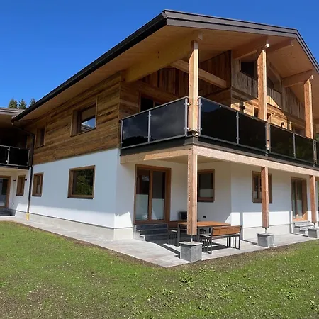 Laerchenchalet Am Weissensee Oberdorf (Spittal an der Drau, Carinthia)